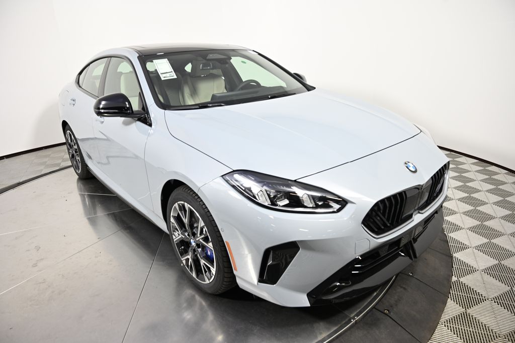 Thumbnail: 2026 BMW 2 Series - 7