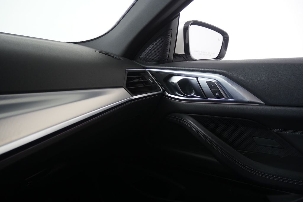 Thumbnail: 2024 BMW 4 Series - 19