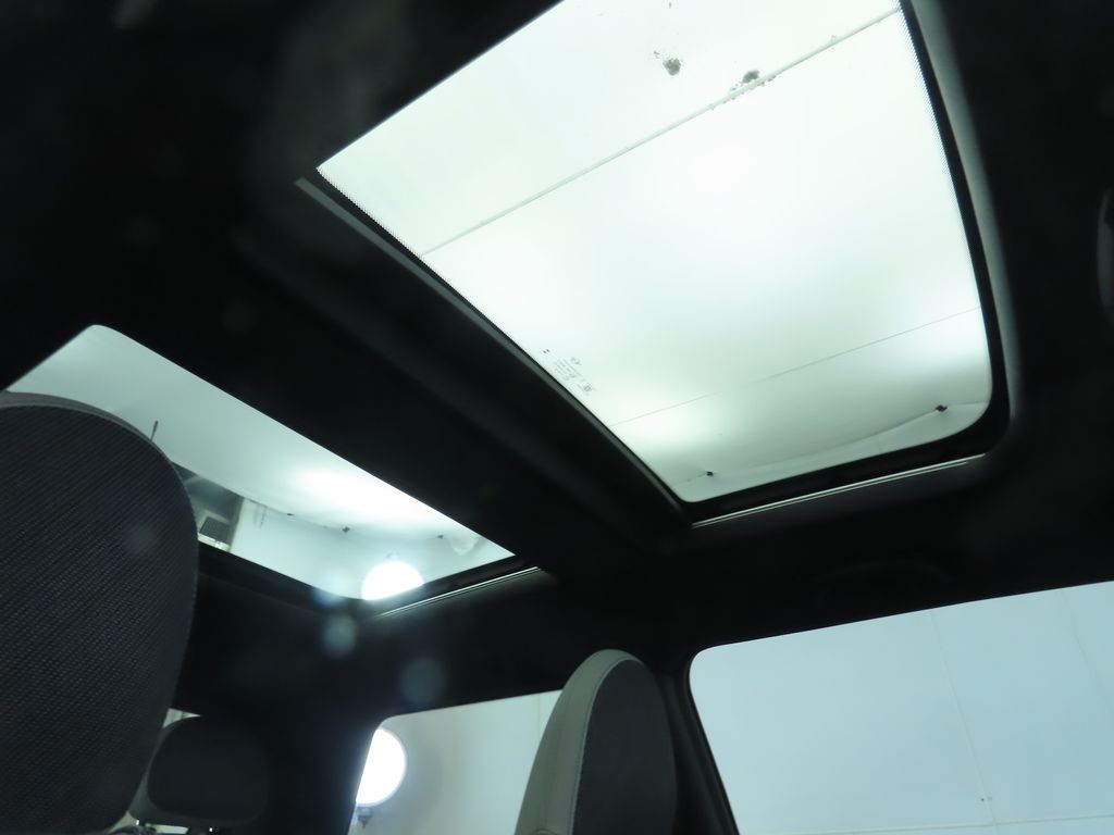 Thumbnail: 2026 MINI Cooper - 19