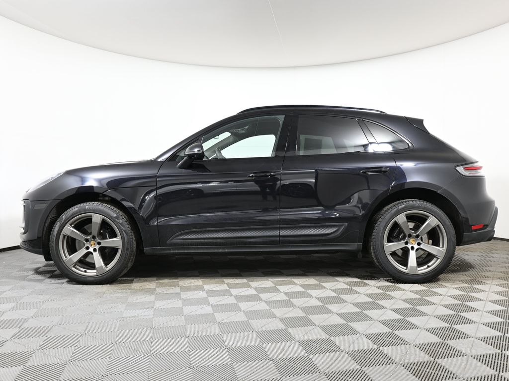 2023 Porsche Macan S 2