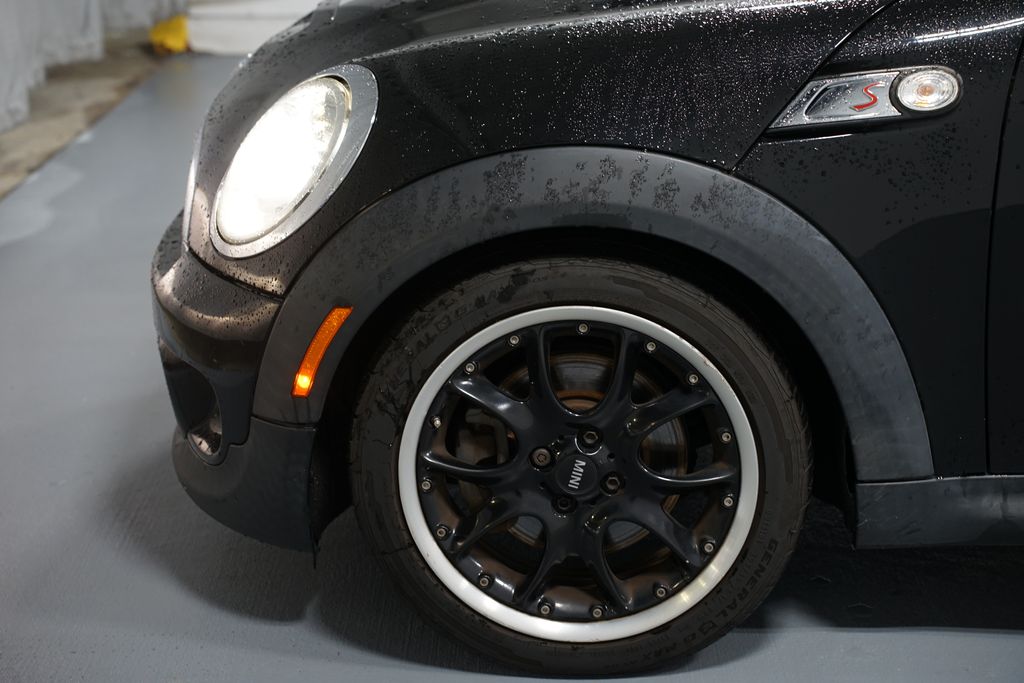 Thumbnail: 2012 MINI Cooper - 5