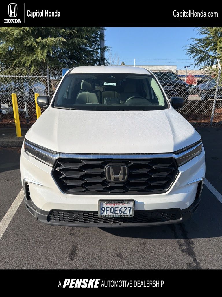 Thumbnail: 2023 Honda Pilot - 1