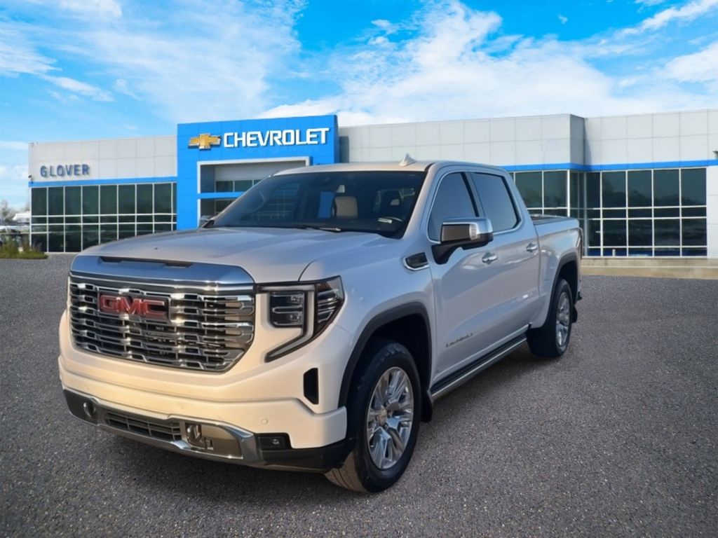 2023 GMC Sierra 1500 Denali Crew Cab 4WD