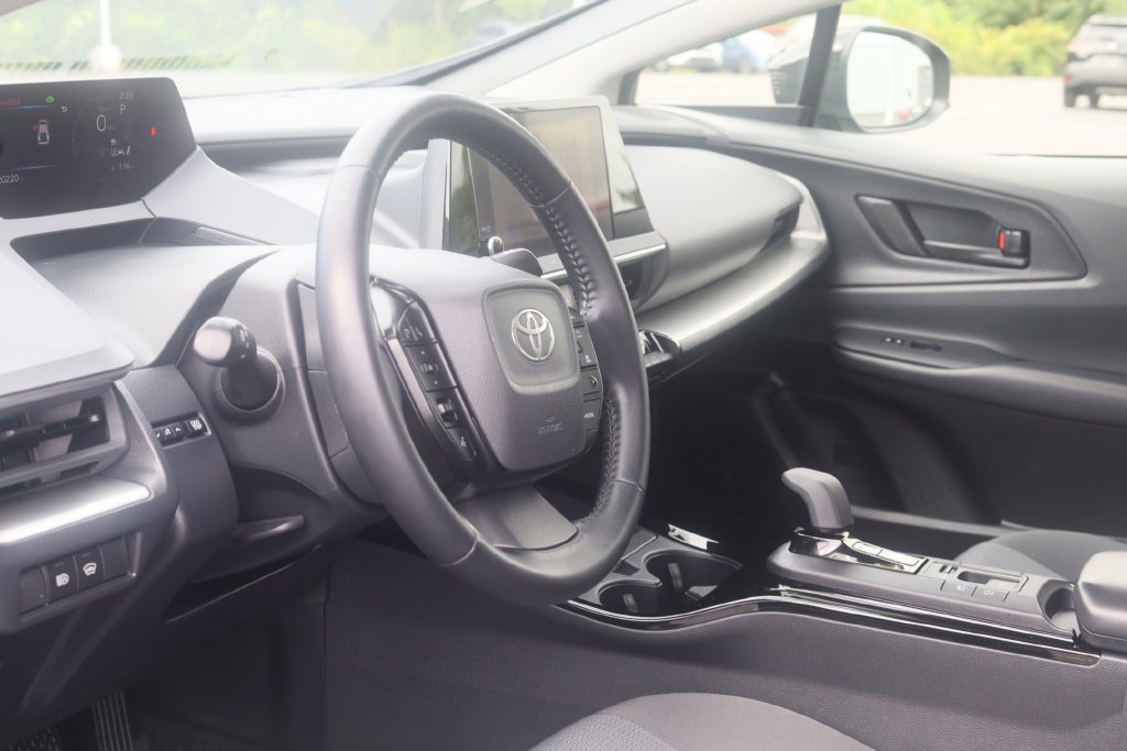 Used 2025 Toyota Prius Hatchback