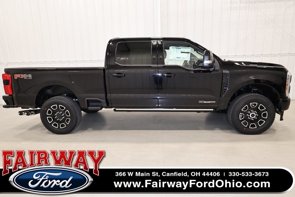 Agate Black Metallic 2026 Ford F-250 Super Duty Platinum Crew Cab 4WD Pickup Truck Four-Wheel Drive Automatic