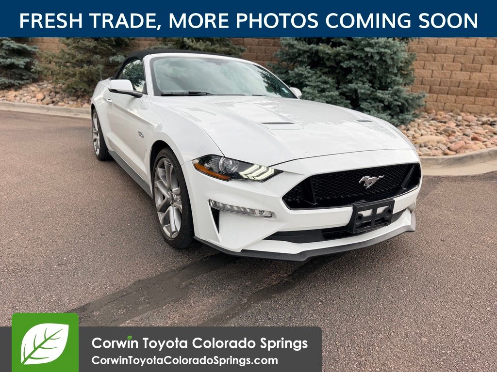 Oxford White 2019 Ford Mustang Convertible Rear-Wheel Drive Automatic