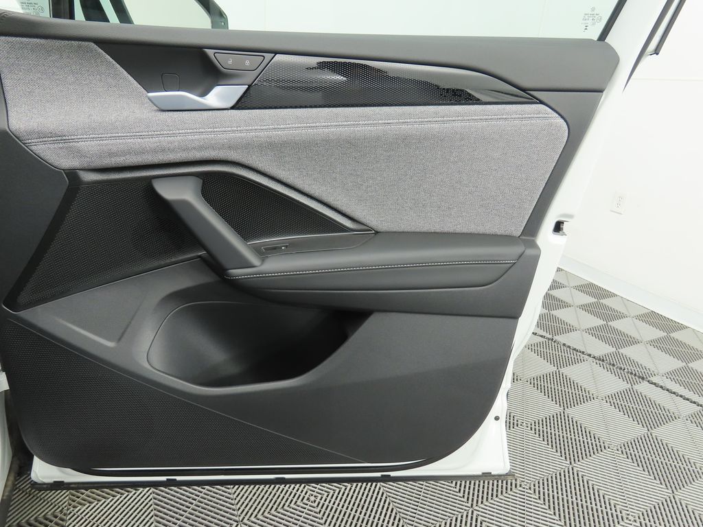 Thumbnail: 2026 Volkswagen Tiguan - 25