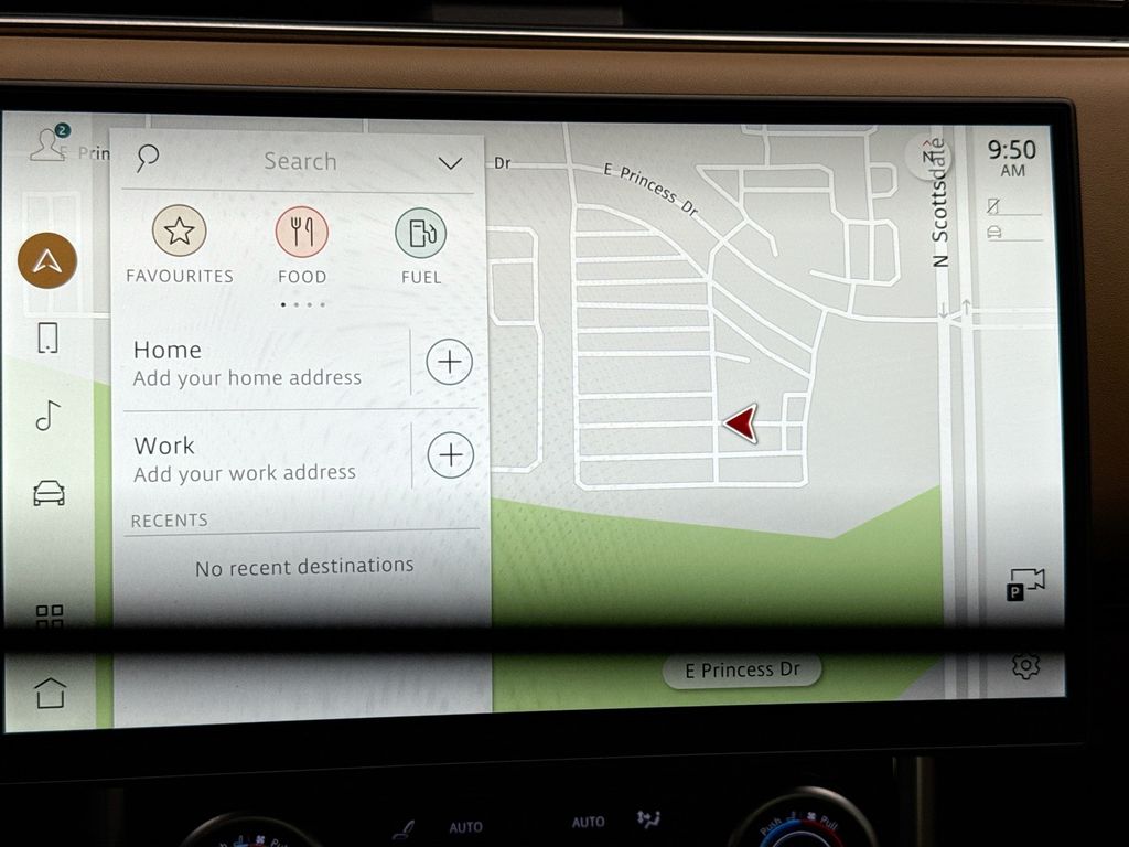 Thumbnail: 2023 Land Rover Range Rover - 17