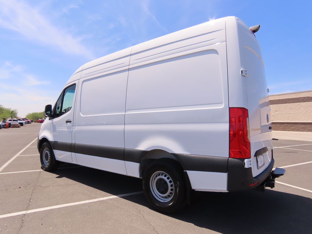 2025 Mercedes-Benz Sprinter 2500 7