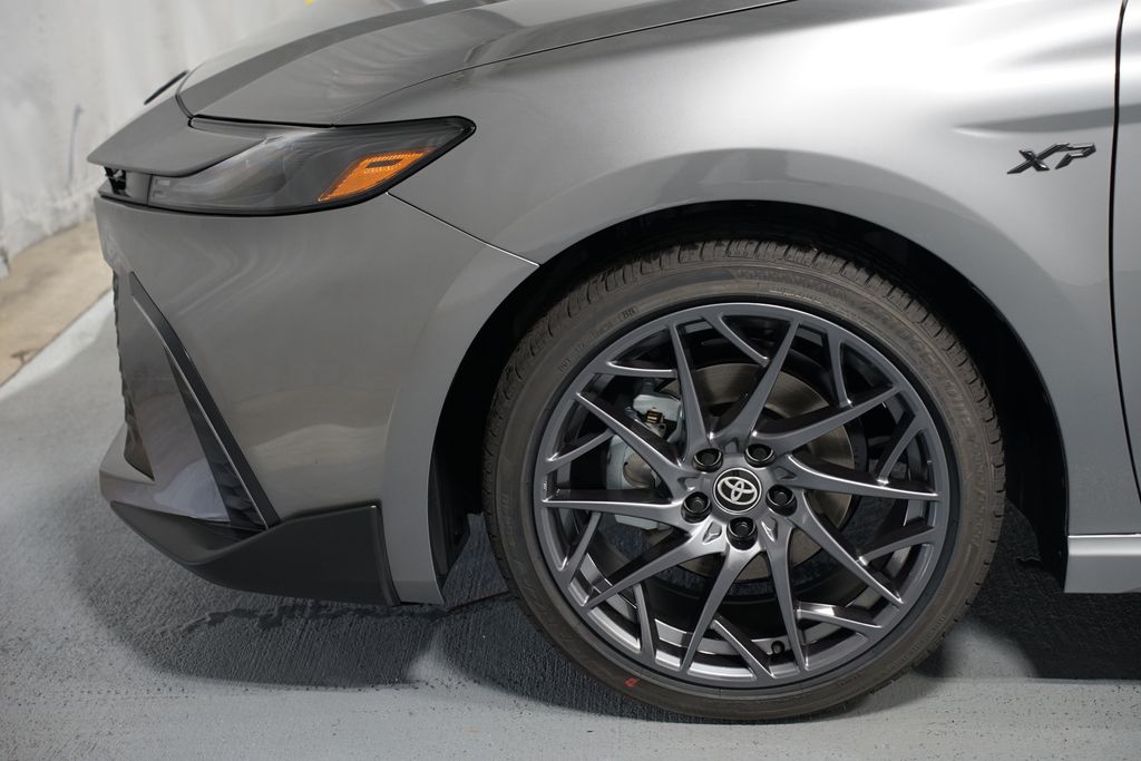 Thumbnail: 2025 Toyota Camry - 5