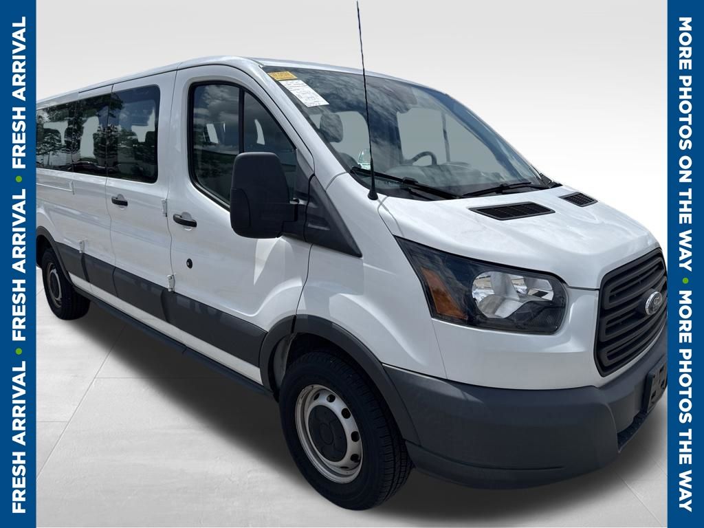 White 2018 Ford Transit Passenger Van Rear-Wheel Drive 6-Speed Automatic Overdrive