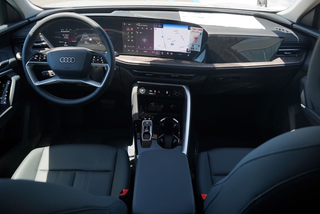 Thumbnail: 2025 Audi Q5 - 8