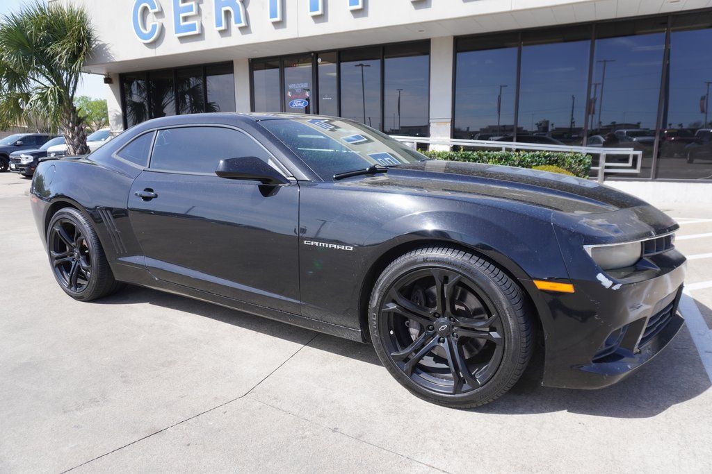 2015 Chevrolet Camaro 2SS Coupe RWD