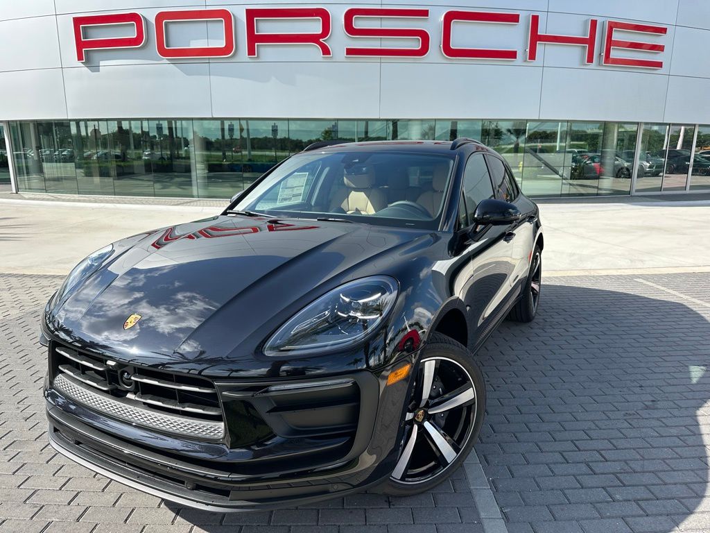 2025 Porsche Macan  Hero Image