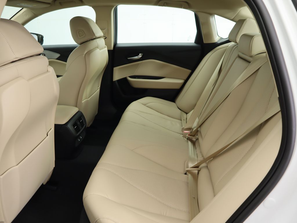 2024 Acura TLX Technology 22