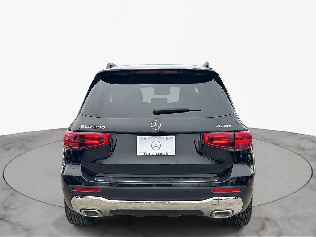 Thumbnail: 2025 Mercedes-Benz GLB - 11