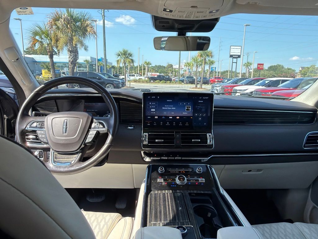 2024 Lincoln Navigator Black Label L