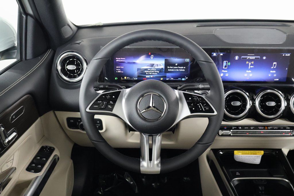 Thumbnail: 2026 Mercedes-Benz GLB - 3