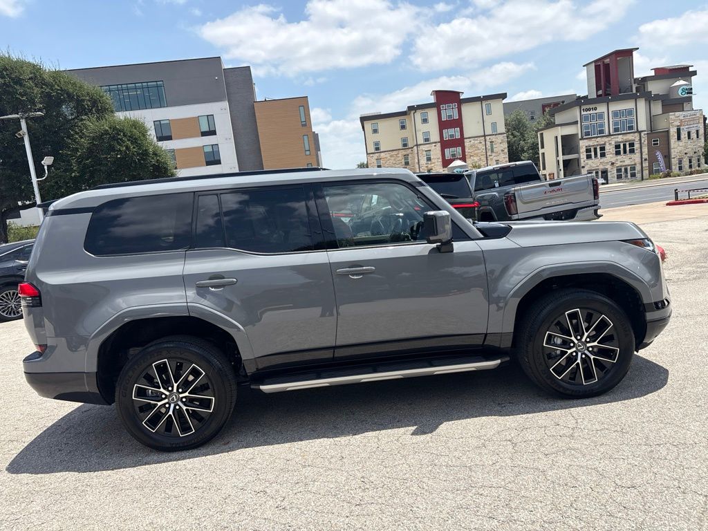 Thumbnail: 2026 Lexus GX - 6