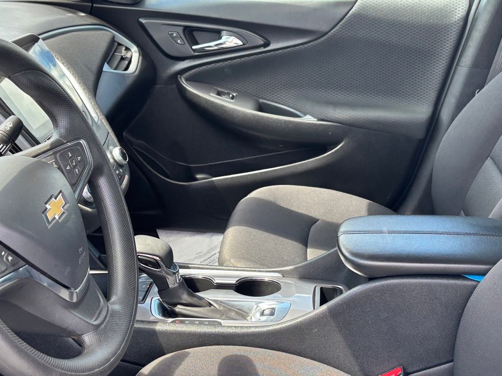 Used Car 2024 Chevrolet Malibu  Lt For Sale Under $25,000 In Austin, Texas