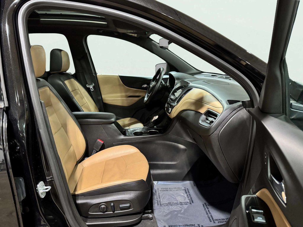 Used 2022 Mosaic Black Metallic Chevrolet Premier image 28