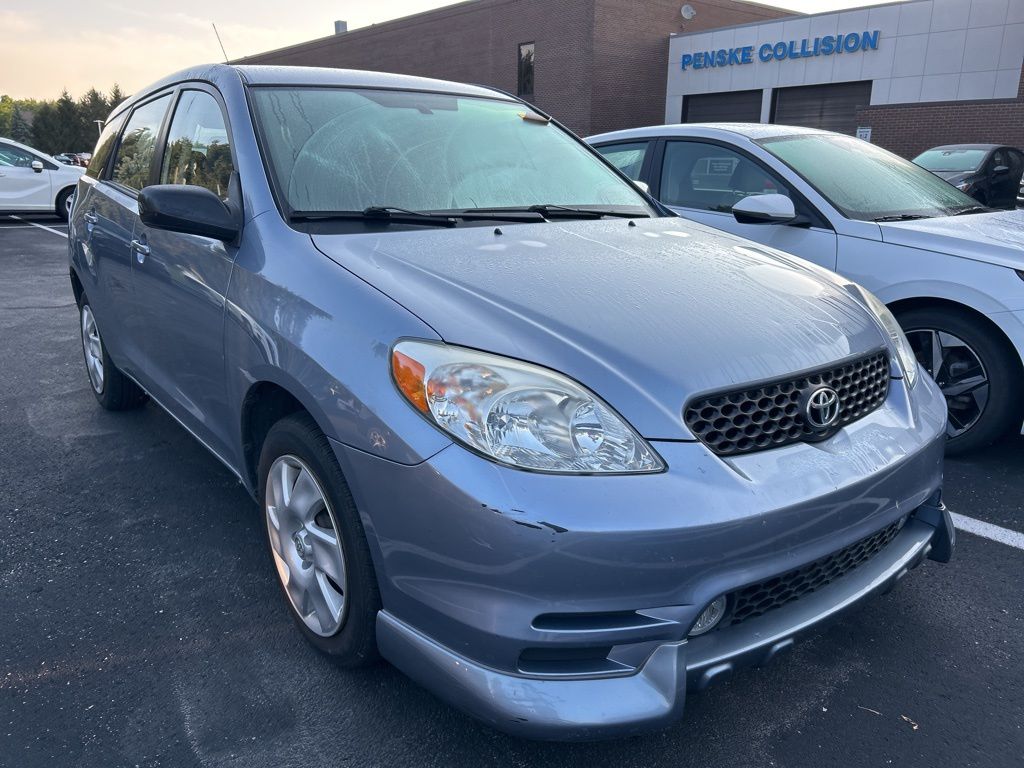 Thumbnail: 2004 Toyota Matrix - 4