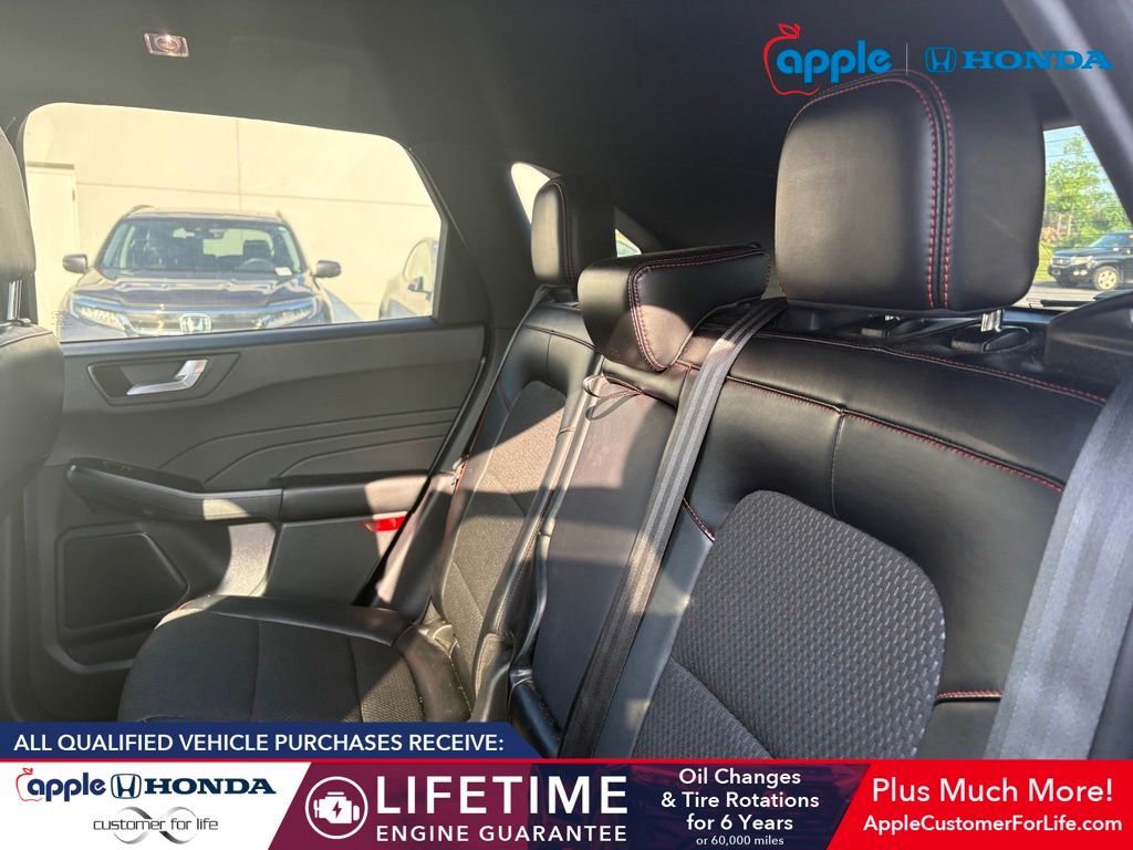 2024 Ford Escape ST-Line Select