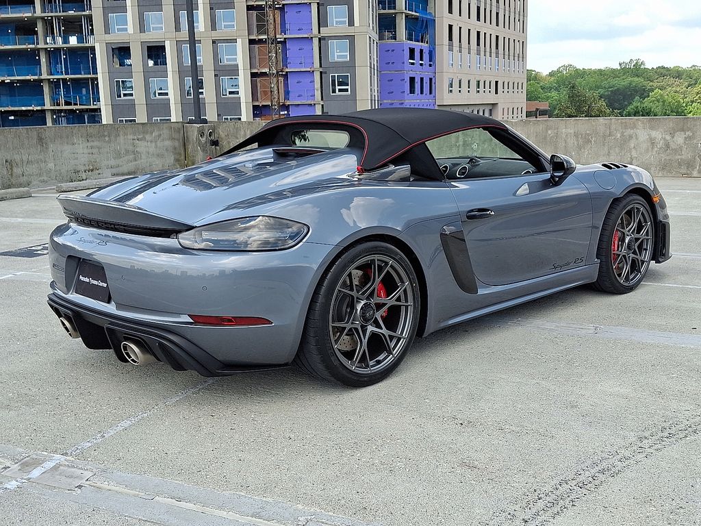 Thumbnail: 2025 Porsche  - 8