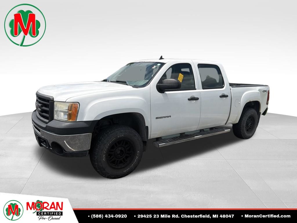 White 2013 GMC Sierra 1500 Pickup Truck Four-Wheel Drive 6-Speed Automatic