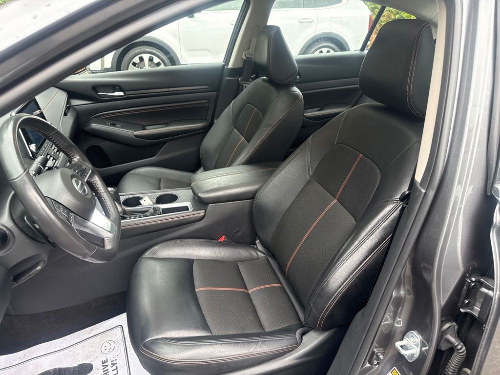 2022 Nissan Altima 2.0 SR Gray at Bob Ruth Ford
