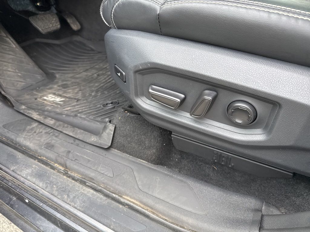 2023 Toyota Tundra Hybrid