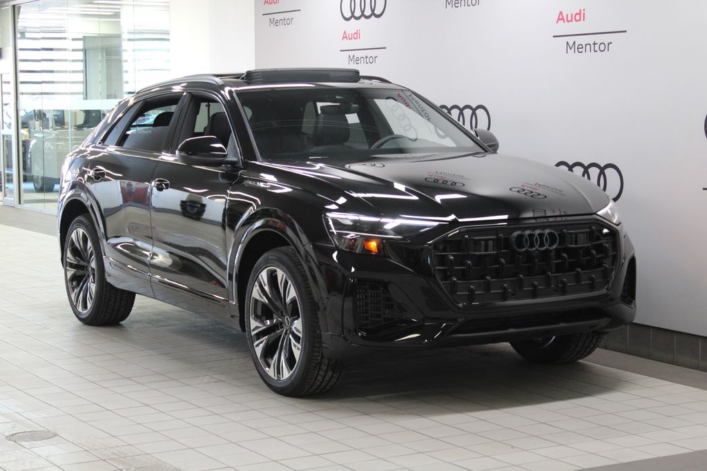 2025 Audi Q8  8