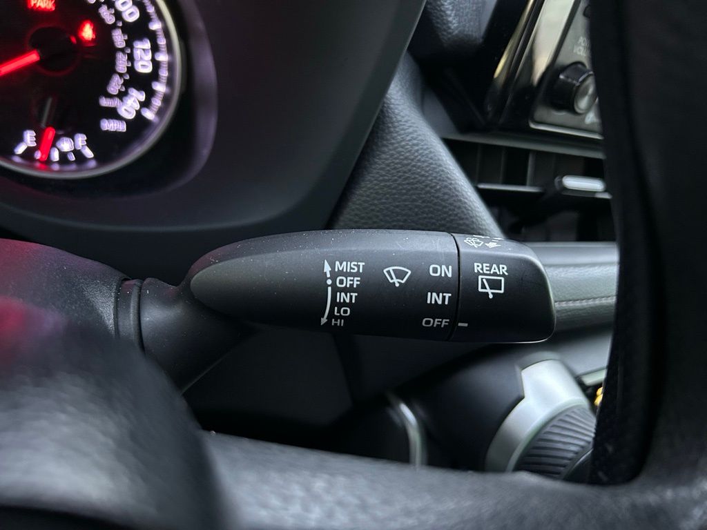 Thumbnail: 2020 Toyota RAV4 - 20