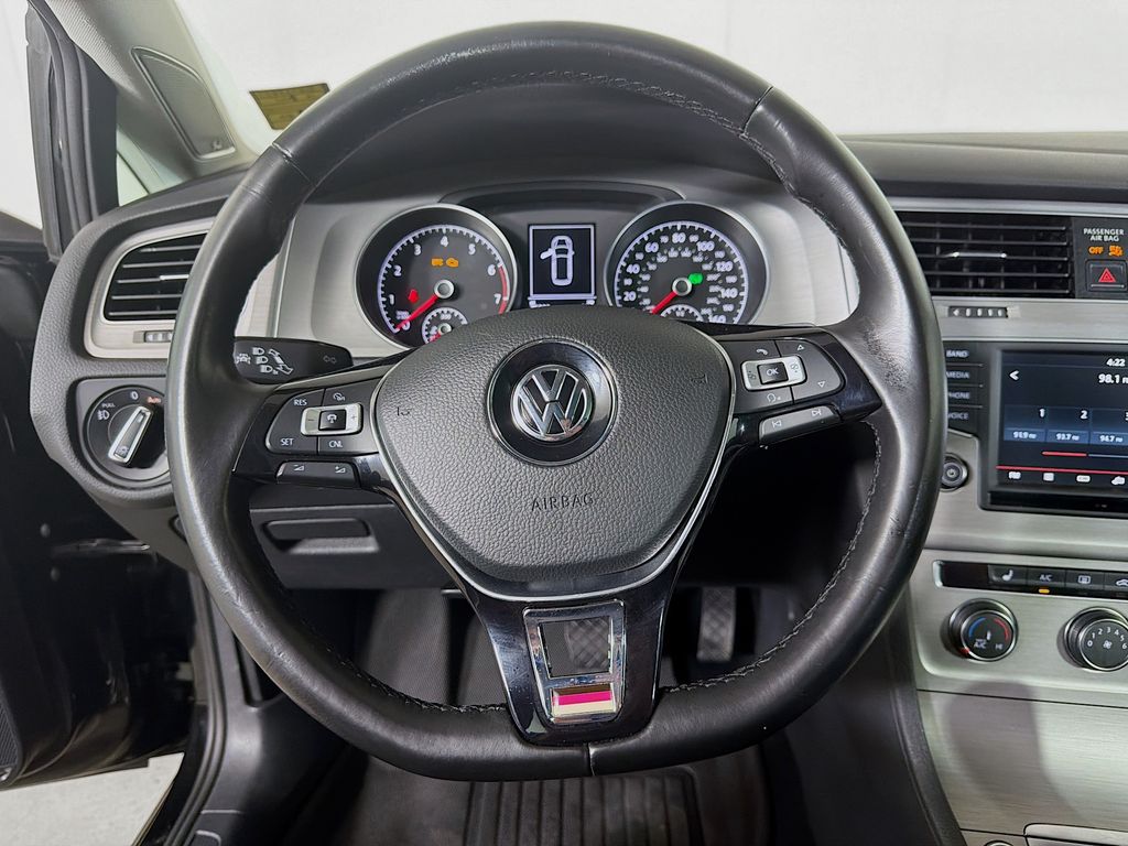 Used 2016 Volkswagen Golf SportWagen Wagon