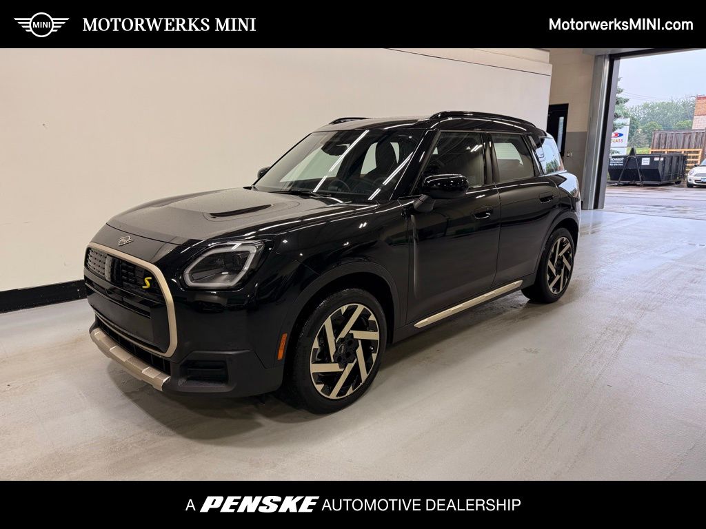 2025 MINI Cooper Countryman Signature -
                  Golden Valley, MN
