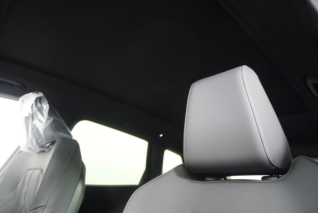 Thumbnail: 2026 BMW X3 - 12