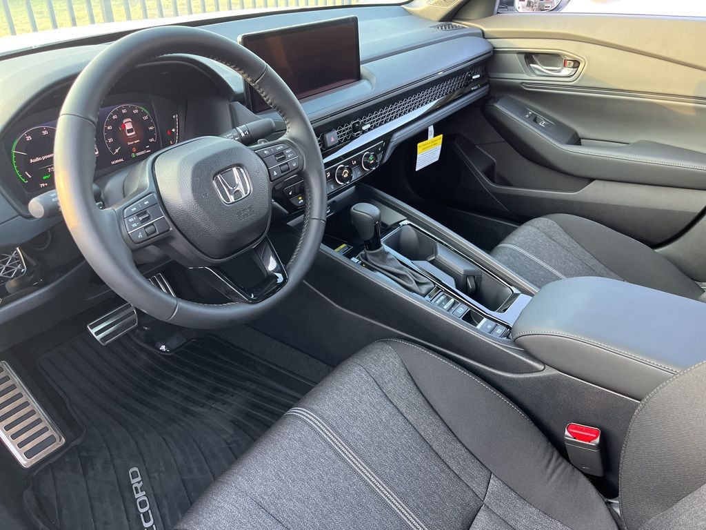 Thumbnail: 2025 Honda Accord - 10