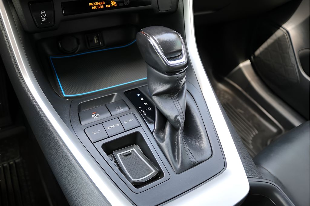 Used Car 2019 Toyota Rav4  Xle Premium For Sale Under $25,000 In Austin, Texas