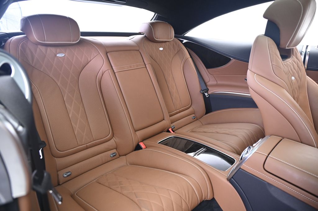 Thumbnail: 2016 Mercedes-Benz S-Class - 21