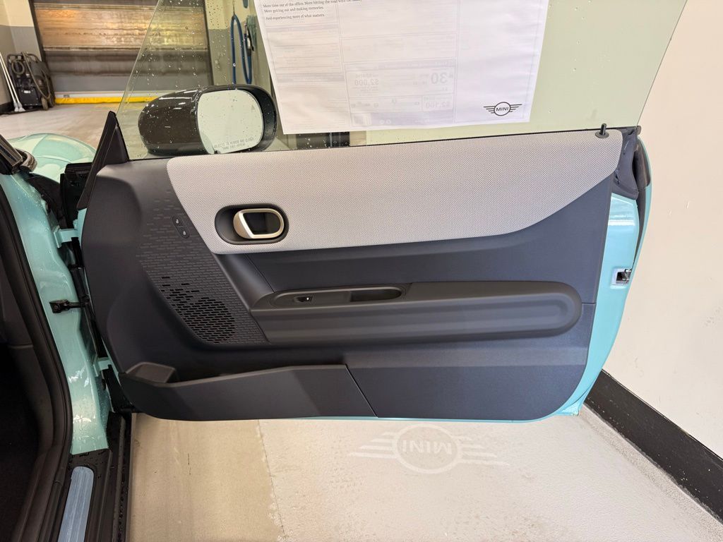 Thumbnail: 2026 MINI Cooper - 21