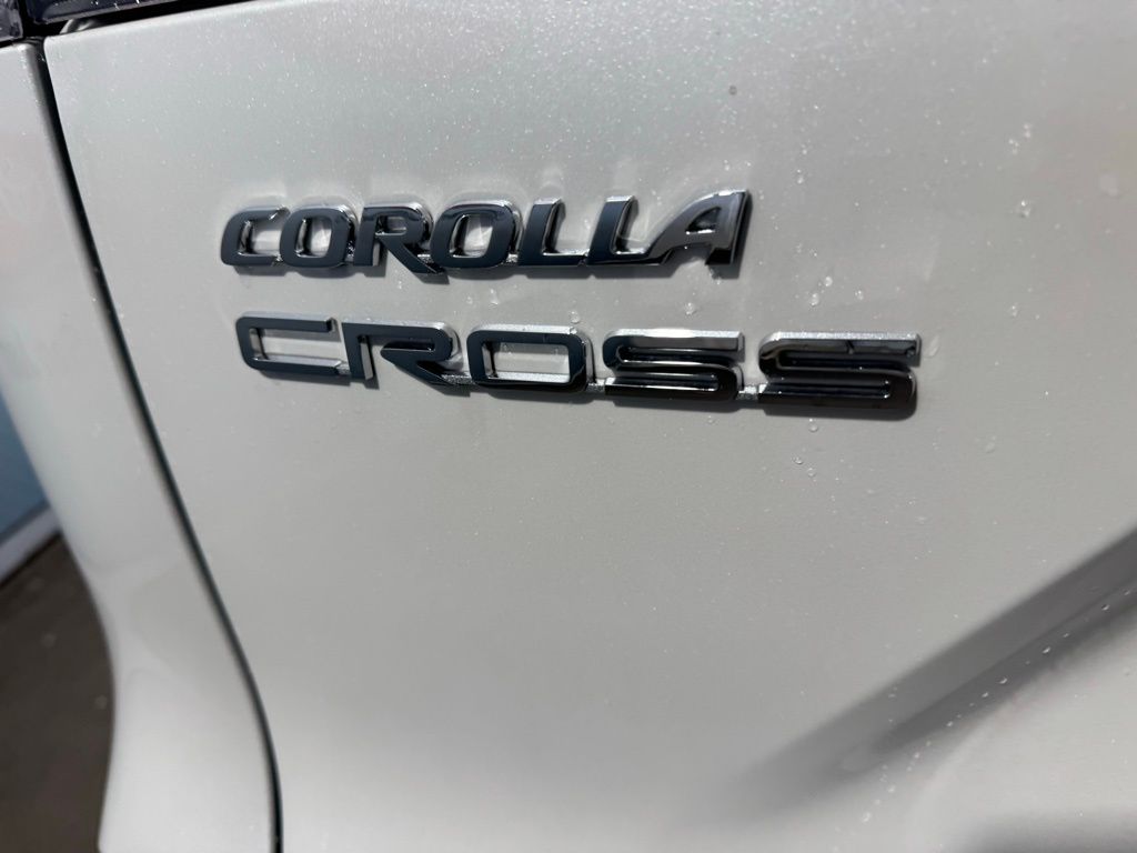 Thumbnail: 2026 Toyota Corolla Cross - 19