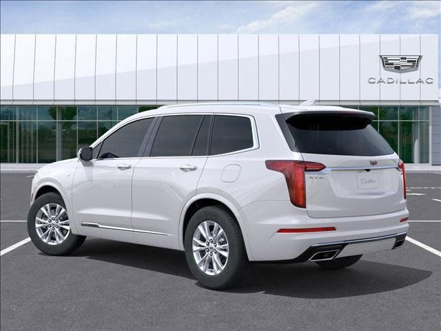 2025 Cadillac XT6 Luxury - 2