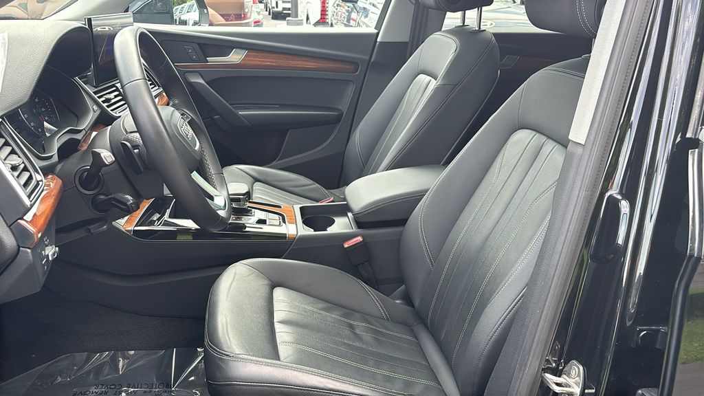 2023 Audi Q5 Premium - Photo 26