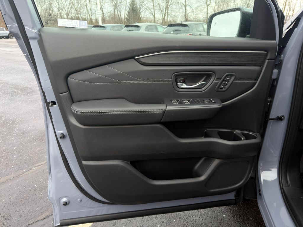 Thumbnail: 2026 Honda Pilot - 19