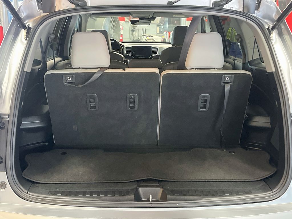 Used 2021 Silver Honda Special Edition image 27