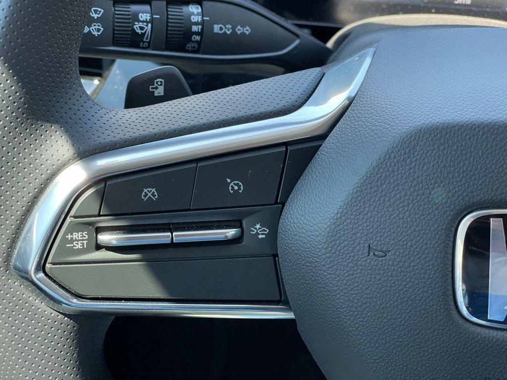 Thumbnail: 2026 Honda Prologue - 15