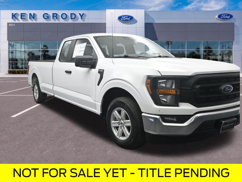 Oxford White 2023 Ford F-150 Pickup Truck 4X2 Automatic