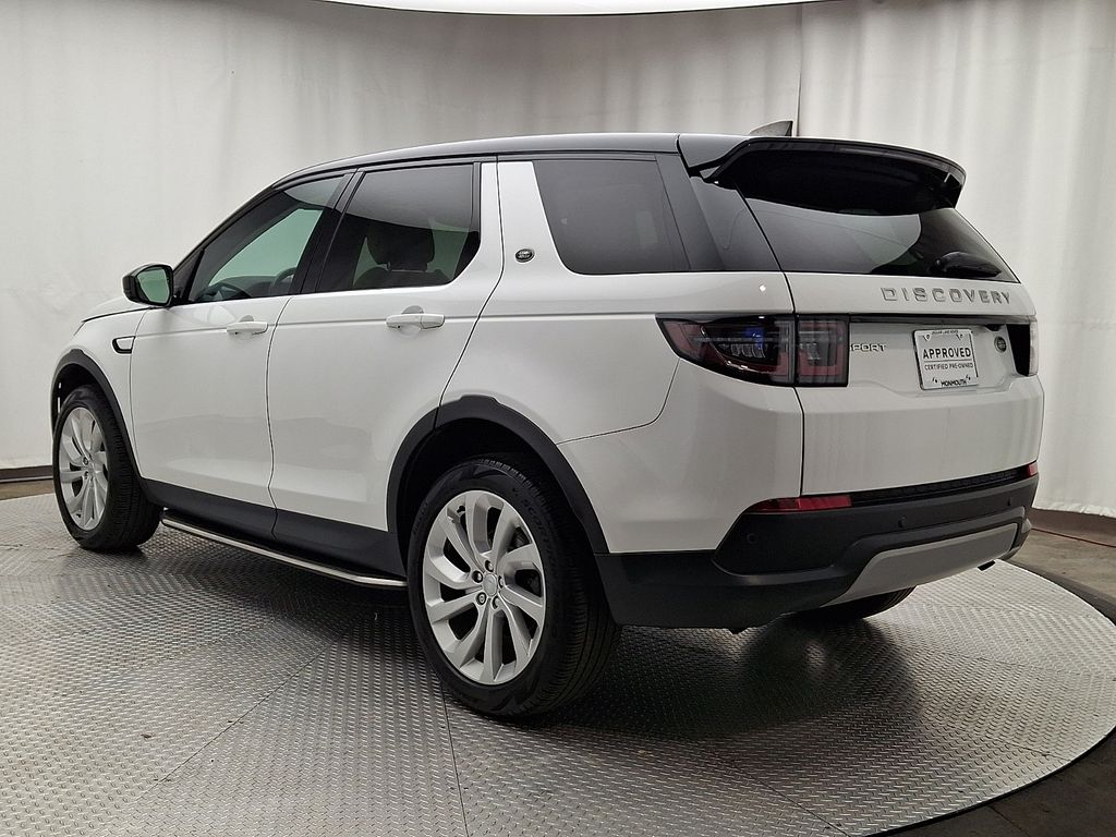 Thumbnail: 2023 Land Rover Discovery Sport - 6