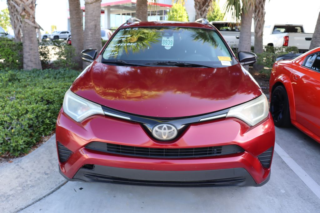 Thumbnail: 2018 Toyota RAV4 - 5