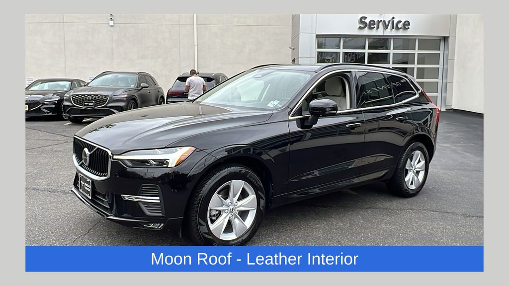 2022 Volvo XC60 B5 Momentum AWD